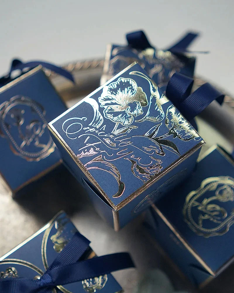 French Sugar Box Light Luxury Golden Candy Champagne Color Wedding Candy Box Wedding Accompanying Paper Gift Box French Sugar Box Light Luxury Golden Candy Champagne Color Wedding Candy Box Wedding Accompanying Paper Gift Box